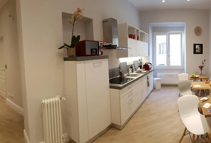 Roman Suite Guest House 4* Rome