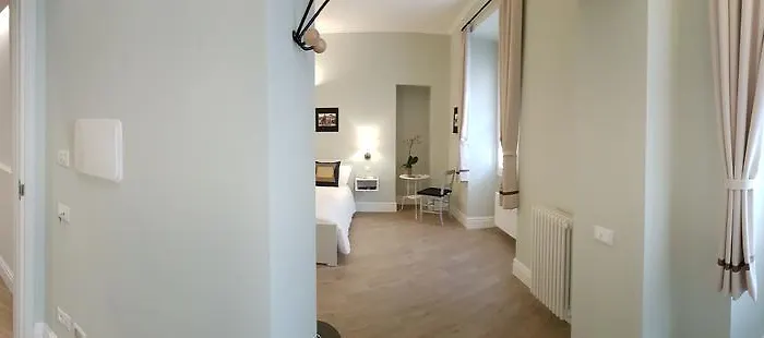Bed & Breakfast Roman Suite Guest House 4*