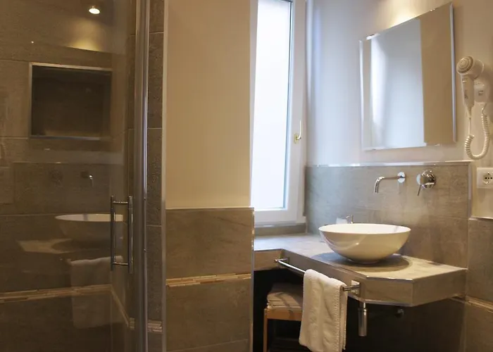 Bed & Breakfast Roman Suite Guest House 4*