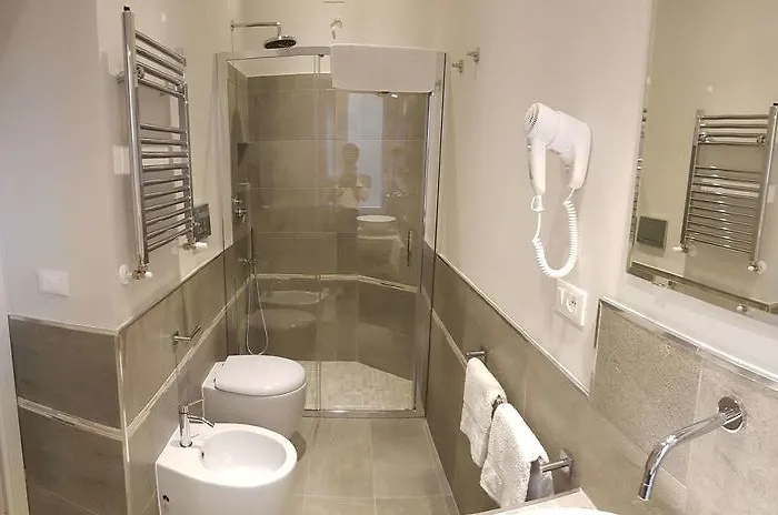 Roman Suite Guest House Bed & Breakfast Rome
